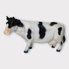 Çiftlik Hayvanları - İnek