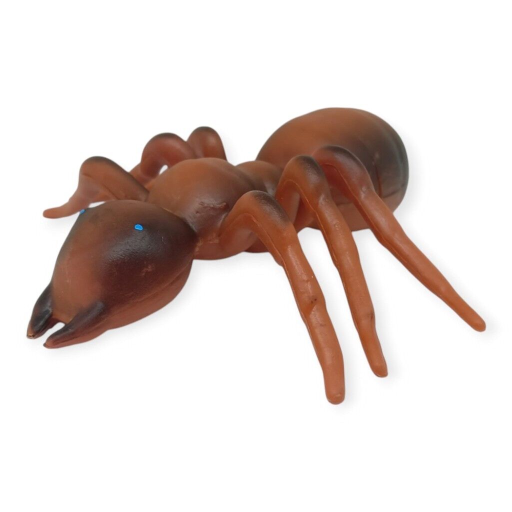 Böcek Figürleri - Gerçekçi Figür - Kırmızı Karınca 11 cm