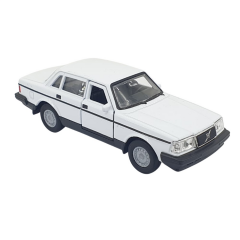 1:32 Volvo 240 GL Çek Bırak -Araba -  43784-BEYAZ