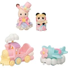 Sylvanian Families Lunapark Oyun Seti  Uçak ve Tre