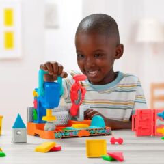 Play Doh Damga ve Testere Aleti Tezgahı F9141