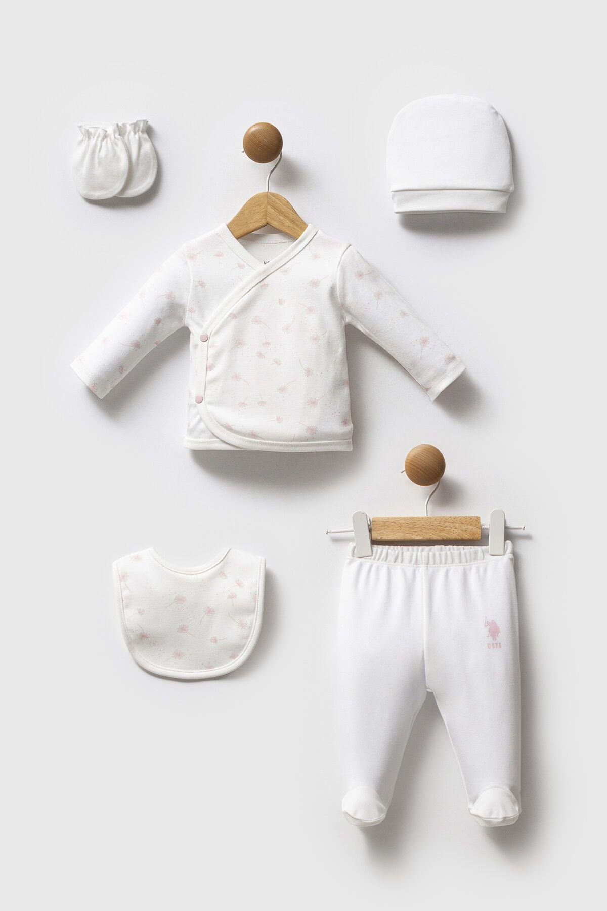 U.S. Polo Assn Hastane Çıkışı 5’li set USB2701 Beyaz