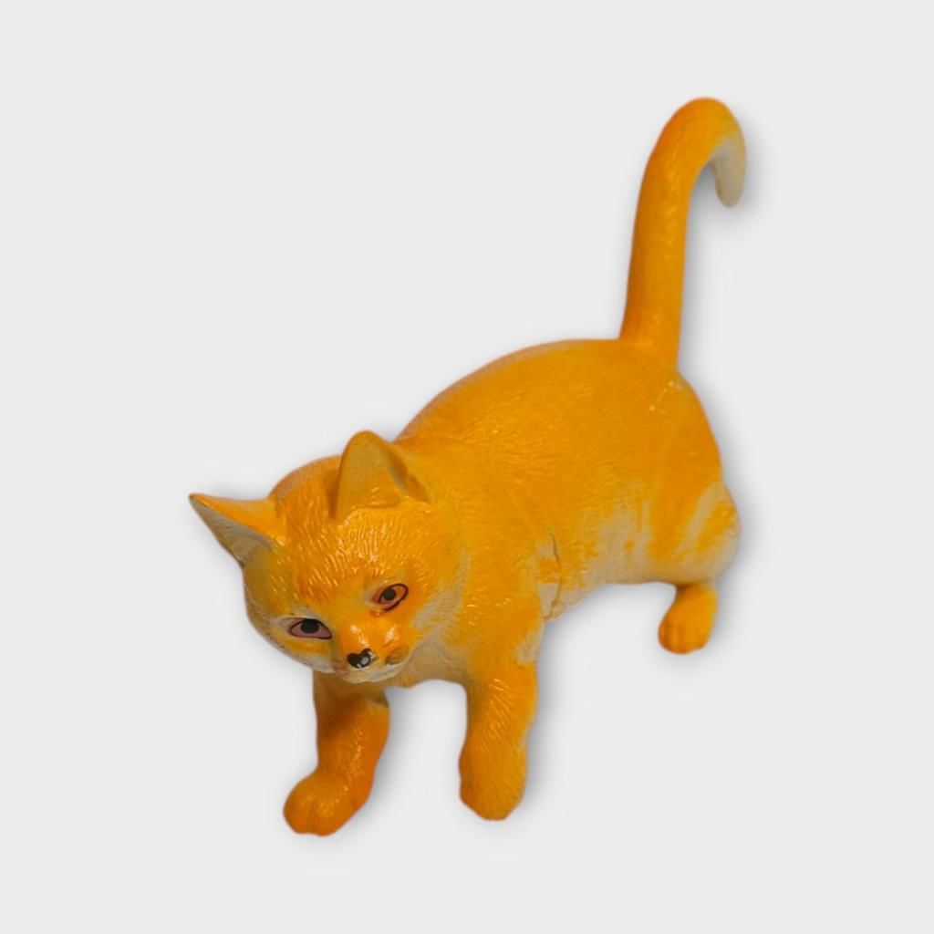 Çiftlik Hayvanları - Kedi