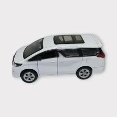 Çek Bırak Metal Araba Sesli Işıklı - Beyaz